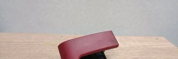 Engine bonnet (hood) release handle