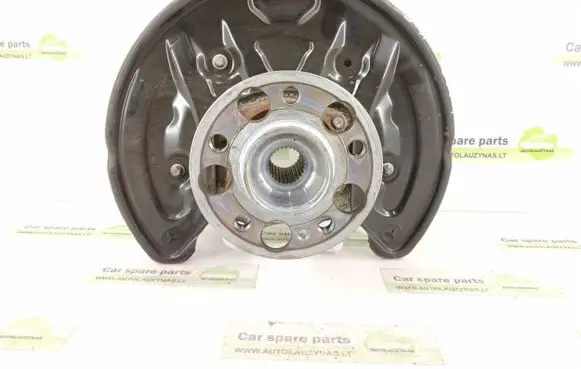 Mercedes-Benz E W238 Rear wheel hub 2133503105 0004230100