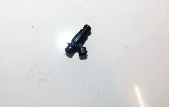 Hyundai Getz Fuel injector 3531022600 9260930006