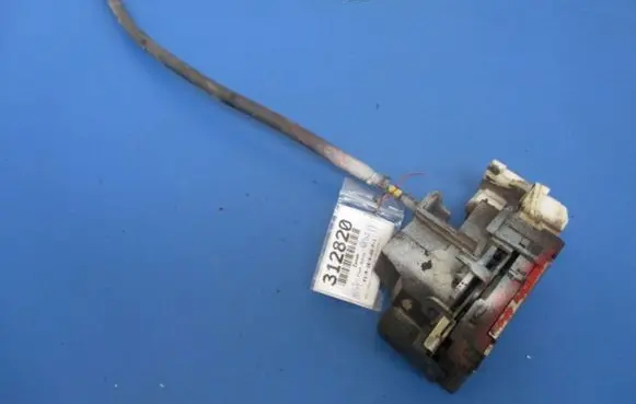 Fiat Doblo Front door lock