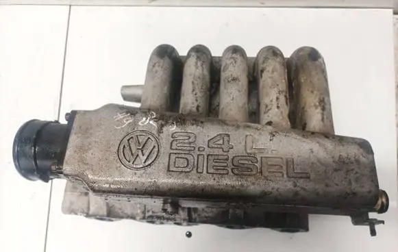 Volkswagen Transporter - Caravelle T4 Intake manifold 074129713