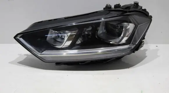 Volkswagen Golf VII Headlight/headlamp 517941031B 90056421 X611VF24HV61