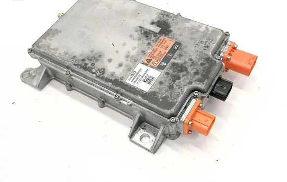 Chevrolet Volt II Voltage converter/converter module 24281923 659689178