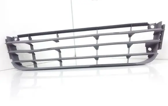 Volkswagen Touran I Front bumper lower grill 1T0853677