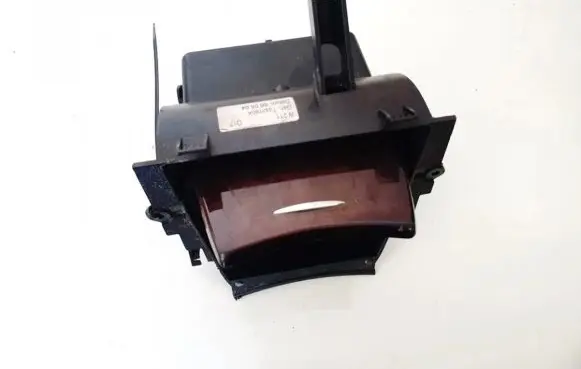 Mercedes-Benz E W211 Glove box A2116800350