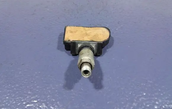 Alfa Romeo Stelvio Tire pressure sensor A2C97145803