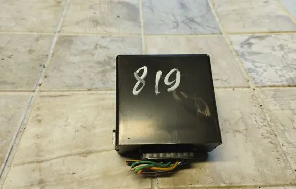 Toyota Corolla Verso E121 Other control units/modules 8865052100 2773000751