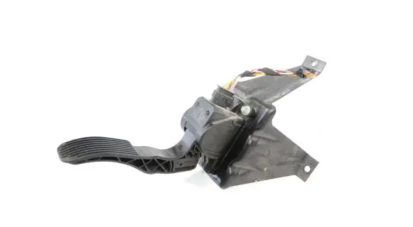 Mercedes-Benz Sprinter W906 Accelerator throttle pedal A4473000200 0280755025