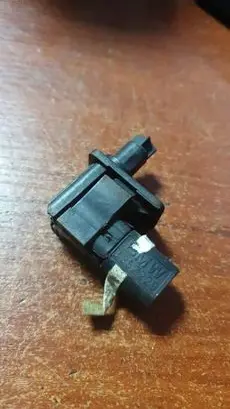 BMW 3 E46 Bonnet alarm switch sensor 8352229