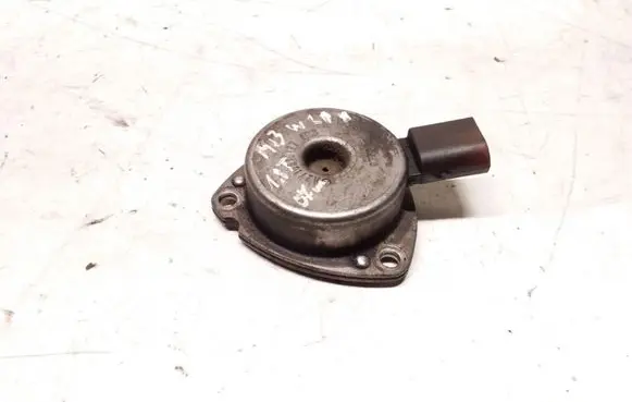 Mercedes-Benz E W211 Camshaft vanos timing valve A2710510177