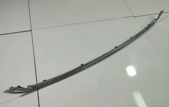 Mini One - Cooper R50 - 53 Front bumper splitter molding 51111490062 5111-1490062