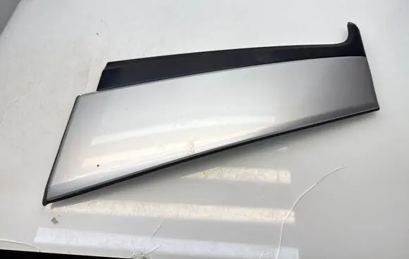 Subaru Forester SG (C) pillar trim