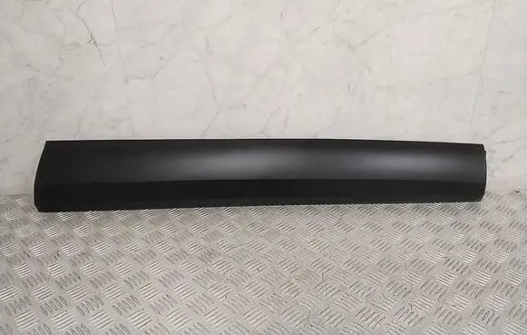 Nissan Qashqai J12 Front door trim (molding) 808706UA0A