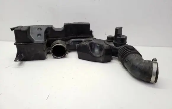 Subaru Outback (BS) Intake resonator 070816