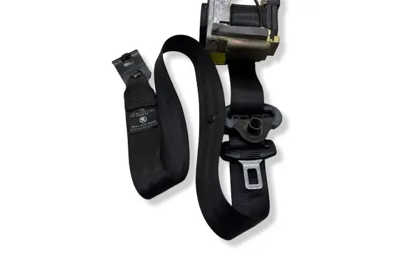 Skoda Octavia Mk1 (1U) Front seatbelt 1U4857702C