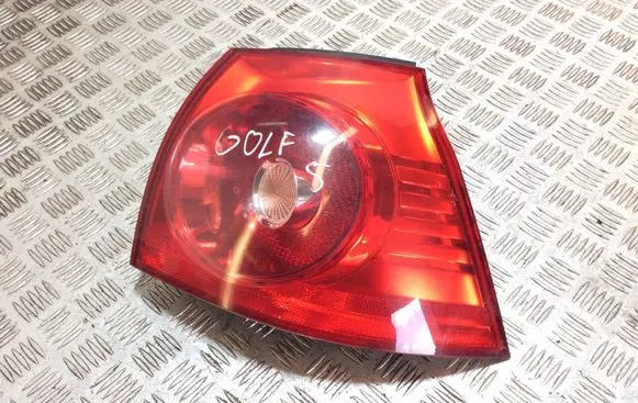 Volkswagen Golf V Rear/tail lights 1K6945096E