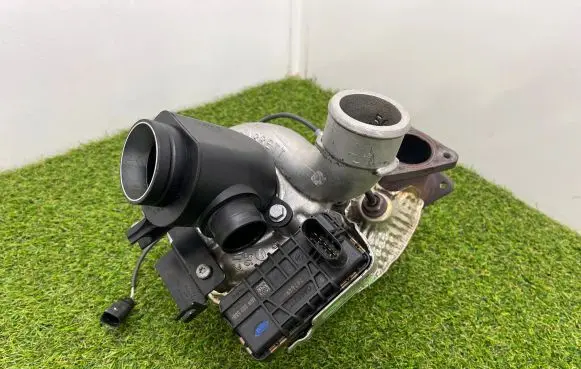 Audi A6 C7 Turbo 059145874c 7996712 6nw009550