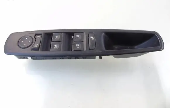 Renault Megane III Electric window control switch 809610016R