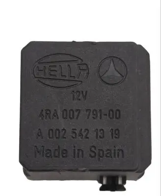 Mercedes-Benz C W203 Other relay 4RA00779100 A0025421319