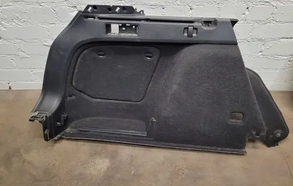 Trunk/boot side trim panel
