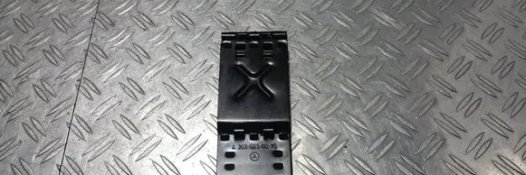 Mercedes-Benz E W211 Other interior part A2035830075