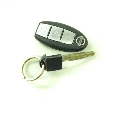 Nissan Pulsar Ignition key/card S180144102 2012DJ6167 10243392