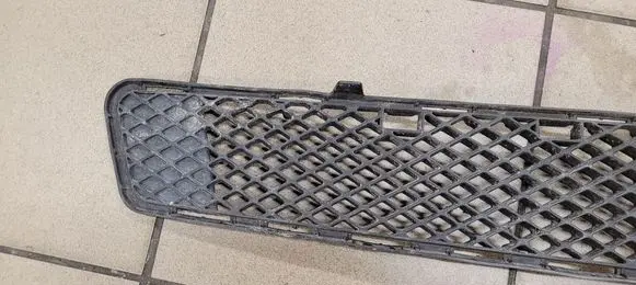 Mercedes-Benz C W204 Front bumper lower grill A2048852123