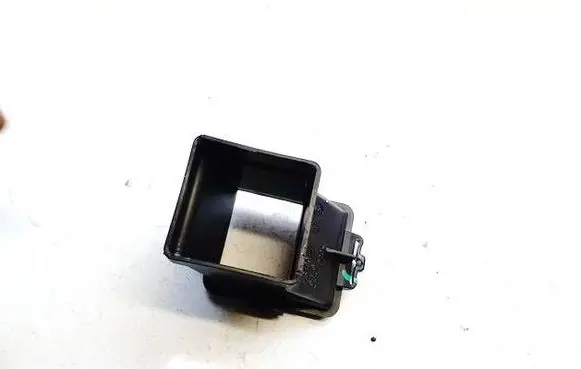MG HS Cabin air duct channel fr183