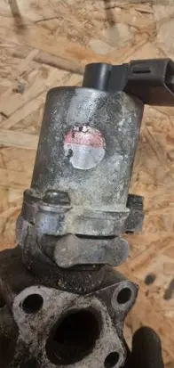Lexus IS 220D-250-350 EGR valve 2562026100