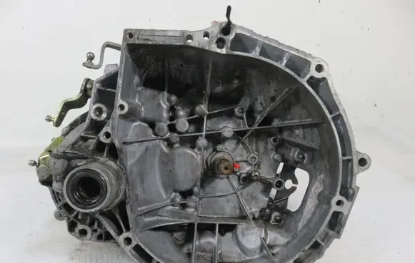 Peugeot 206 Manual 6 speed gearbox 20CQ06