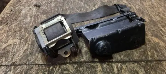 Volvo XC90 Third row seat belt 8626794