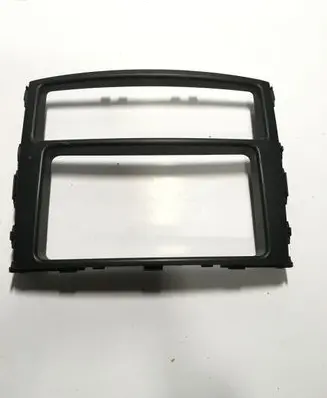 Mitsubishi Pajero Dash center air vent grill 8002A223