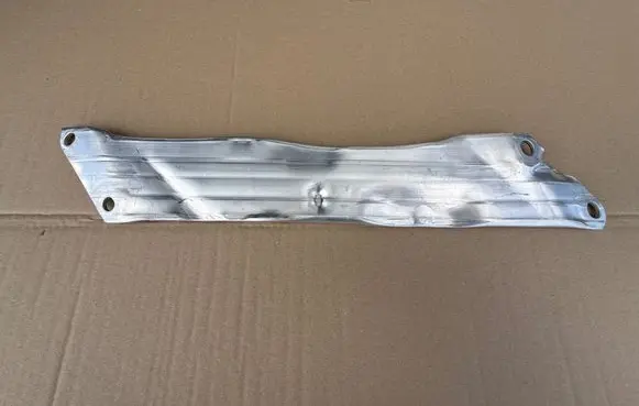 BMW 5 G60 G61 Front upper strut mount 5A26AF5