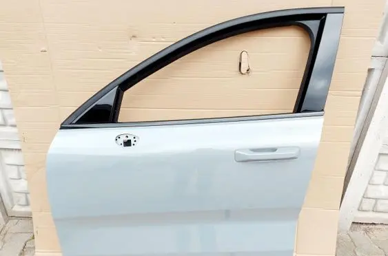 Volvo EX30 Front door