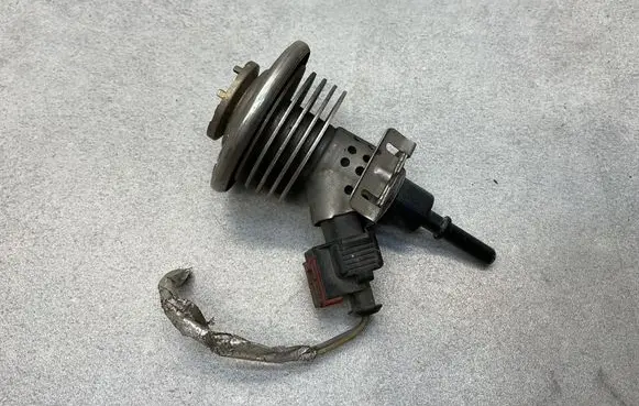 Land Rover Discovery Sport AdBlue injector FX23189E3AA