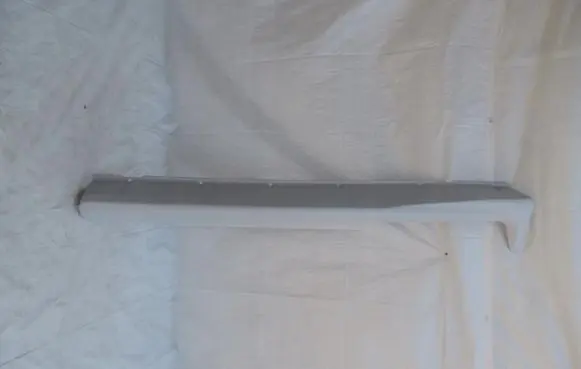 Opel Astra J Front sill (body part) 13392232