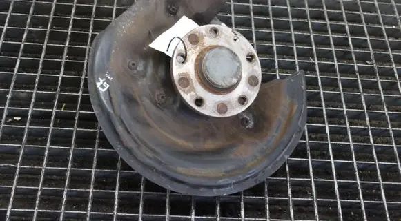 Volkswagen Sharan Rear wheel hub