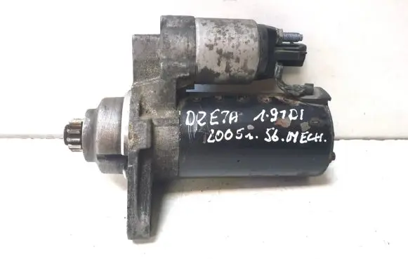 Volkswagen Jetta V Starter motor 0001123012