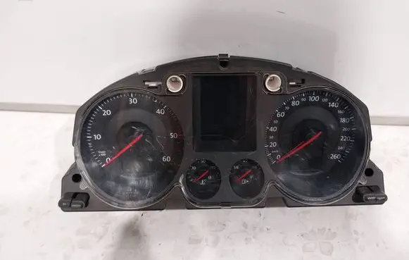 Volkswagen PASSAT B6 Speedometer (instrument cluster) Bpa2c53145550
