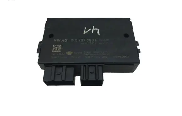 Volkswagen PASSAT B6 Tow bar trailer control unit/module 1K0907383F 5DS01015440 0127368361