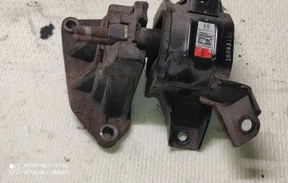Hyundai i30 Gearbox mount 21830A5400