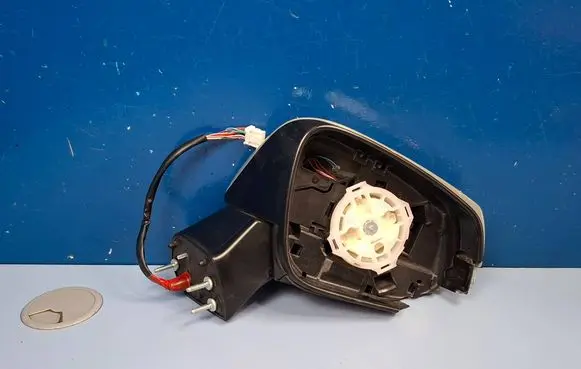 Toyota RAV 4 (XA50) Front door electric wing mirror E4045428