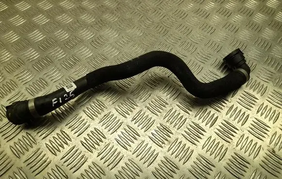 BMW 5 G60 Engine coolant pipe/hose 9453681
