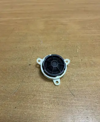 Jaguar XF X250 Subwoofer speaker 8X2318808EA F5646