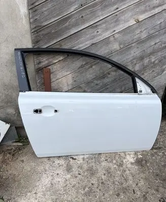 Volvo C30 Door (2 Door Coupe) 