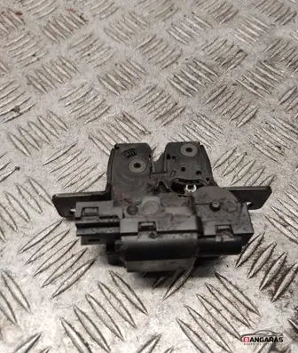 Renault Clio III Tailgate/trunk/boot lock/catch/latch
