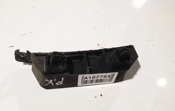 Honda Jazz Front bumper mounting bracket