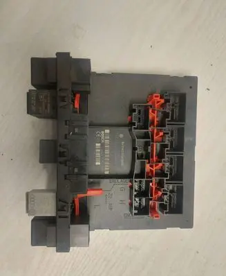 Volkswagen PASSAT B6 Comfort/convenience module 3C0937049J F005V00530 H37S1301