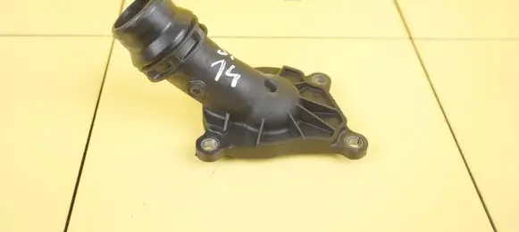 Toyota Avensis T270 Thermostat/thermostat housing N47C16A