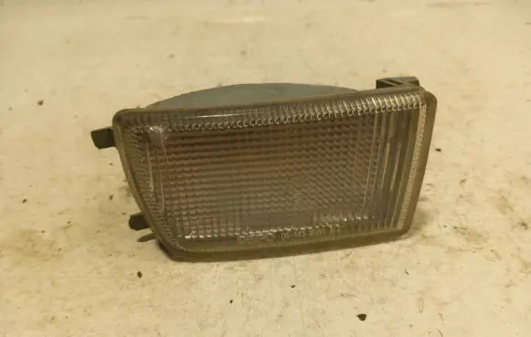 Volkswagen Golf III Front indicator light 084411606